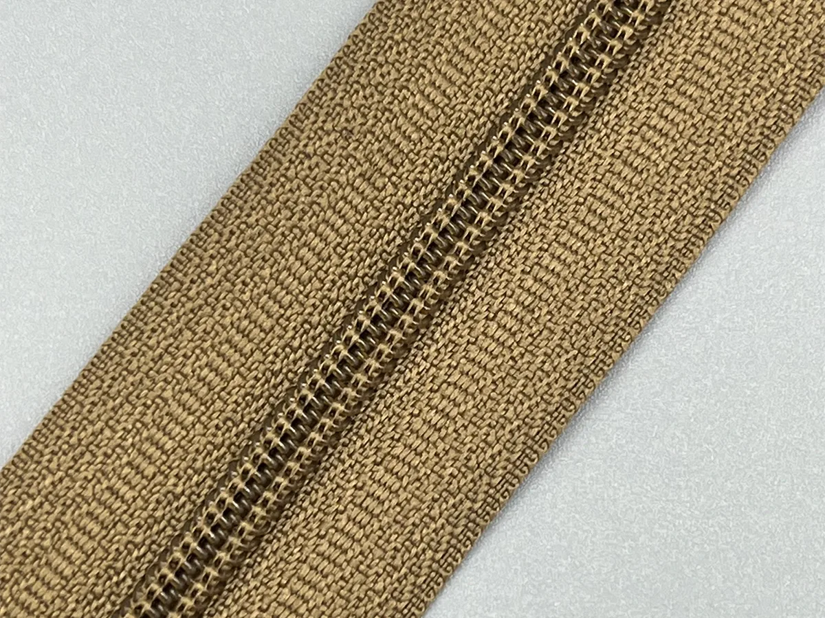 Спиральная молния Тип 3 Cayote Brown