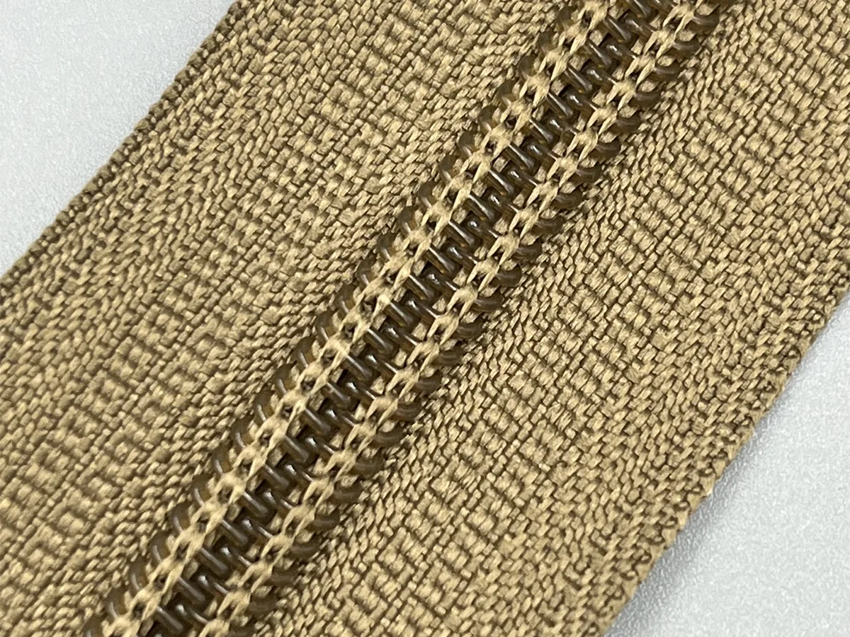 Спиральная молния Тип 5 Cayote Brown