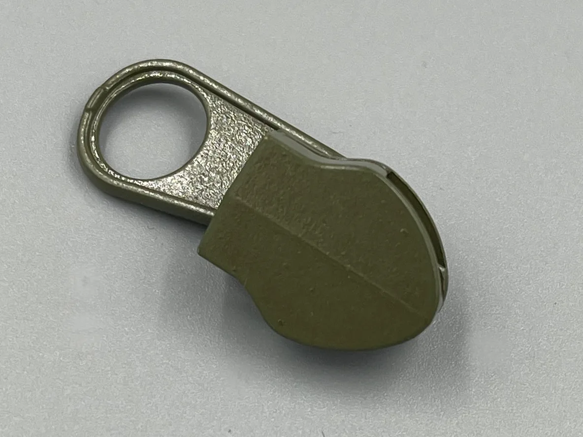 Бегунок для молнии №10 Олива (прямой)