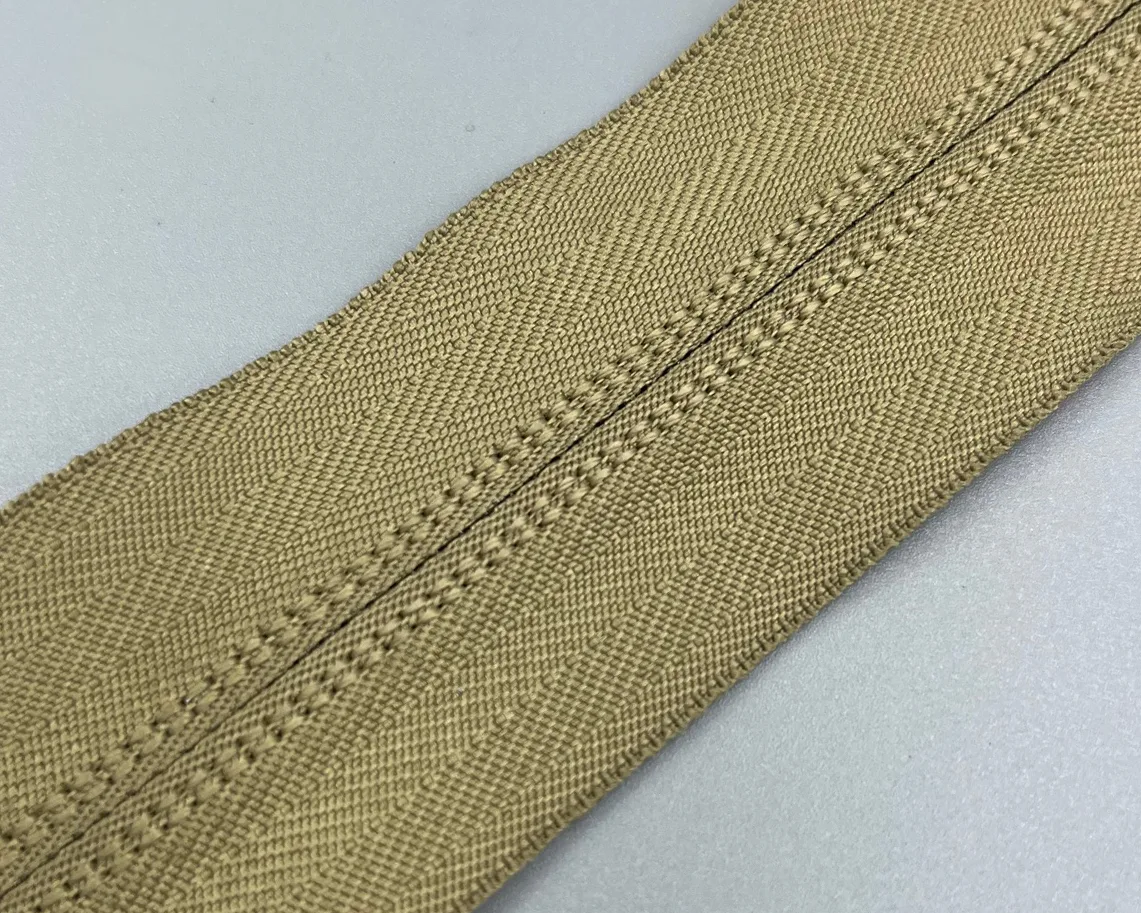 Спиральная молния Тип 10 TAN