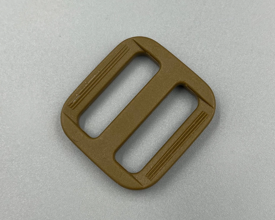 Пряжка Woojin Plastic 25мм 4813 Coyote Brown