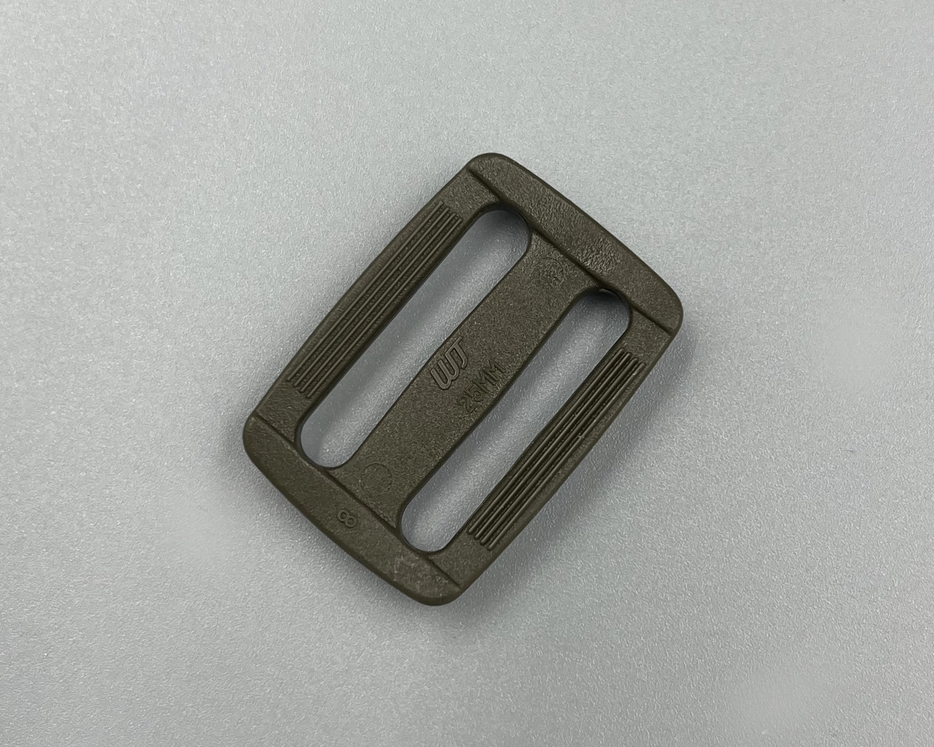 Пряжка Woojin Plastic 25мм 4129 Олива